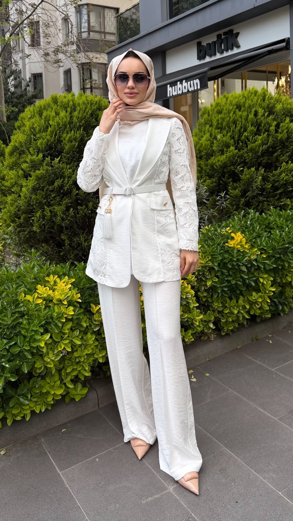 Rosa Suit