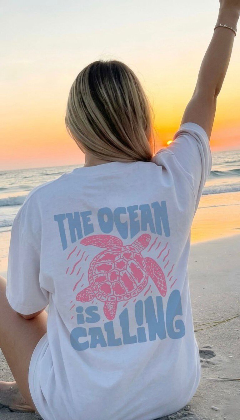 Unisex Oversize Sırt Baskılı Ocean ve Kaplumbağa Baskılı T-shirt