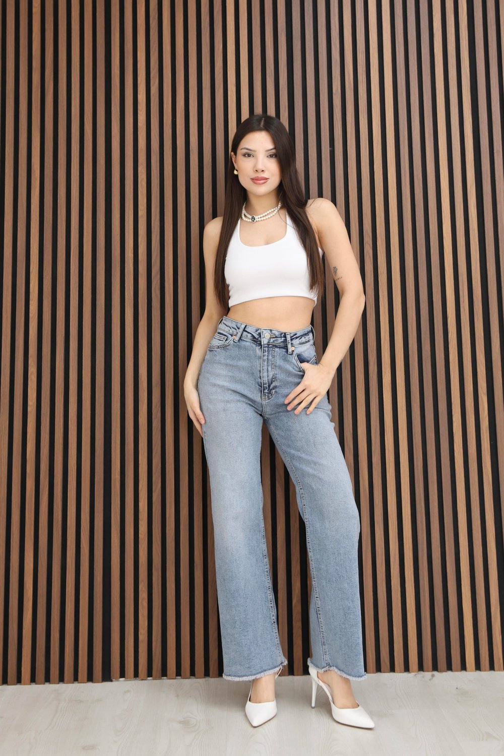 mavi-yuksek-bel-puskullu-wide-leg-jean-pantolon