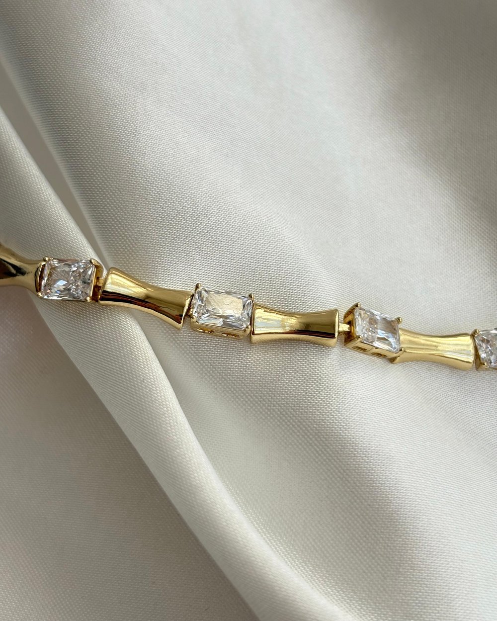 14K Xuping Ara Baget Taşlı Bileklik 