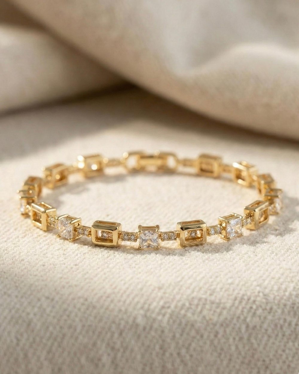 14K Xuping Baget Taşlı Minimal Bileklik