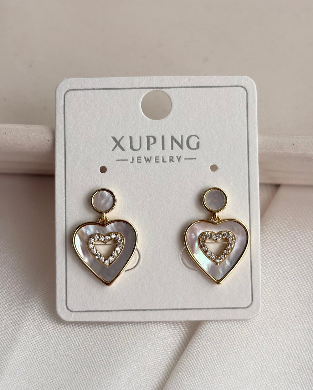 14K Xuping Sedef Çerçeve Kalp Küpe