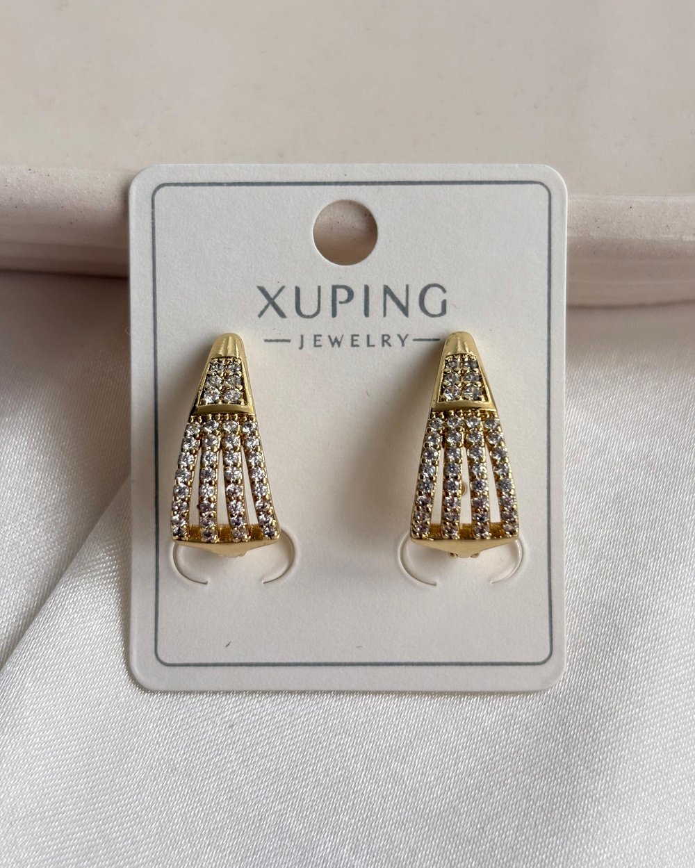 14K Xuping Taşlı Yelpaze Küpe