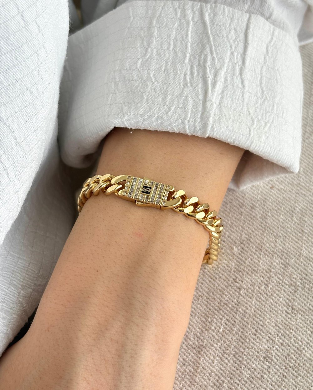 İkonik Gold VIP Gurmet Bileklik