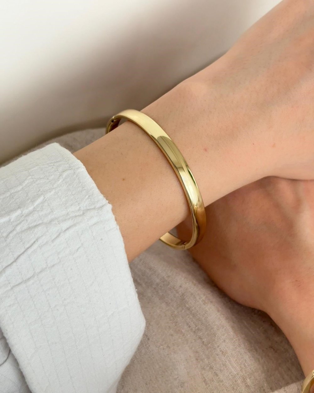 Xuping Gold Klasik Kelepçe