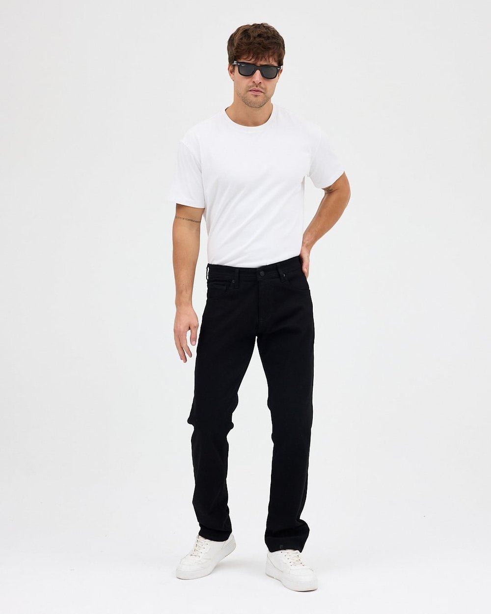 Regular Siyah Jean