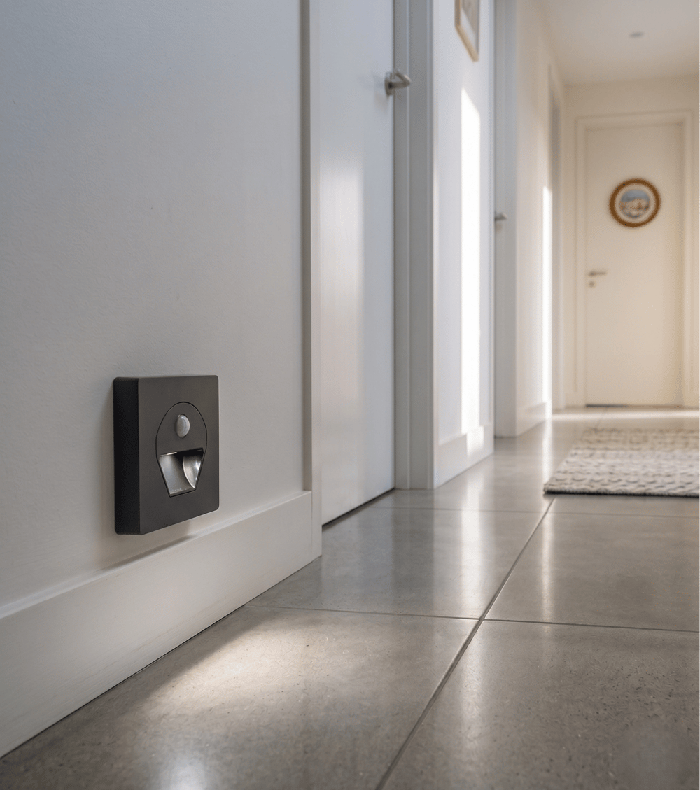 1 Adet CATA CT 5170 Siyah Kasa 1W Sensörlü Koridor Aydınlatması 6400K Beyaz Işık