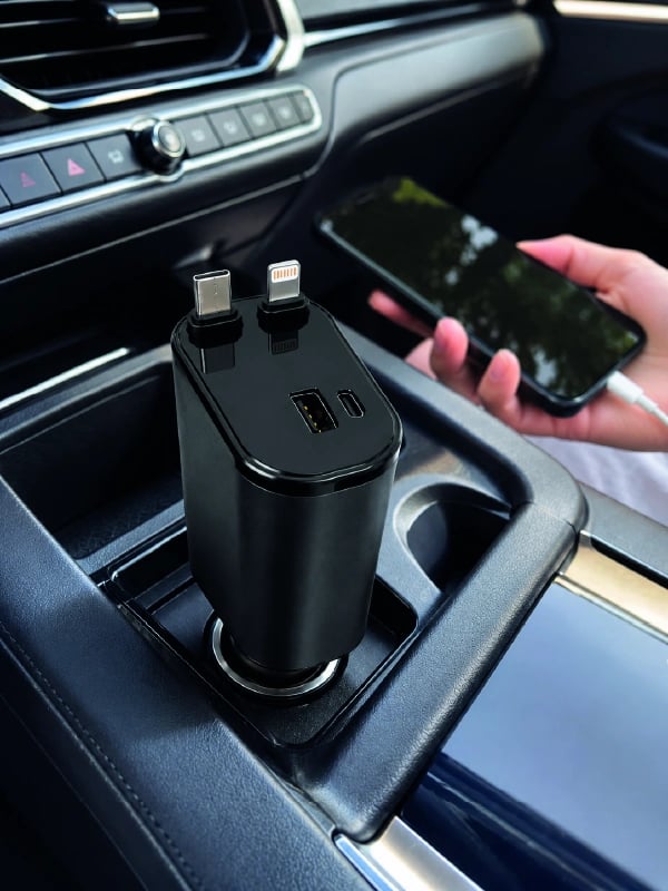 120W Hızlı Şarj Destekli 4ü 1 Arada Araç Şarj Cihazı Type-C, Lightning, USB ve USB-C Çıkışlı