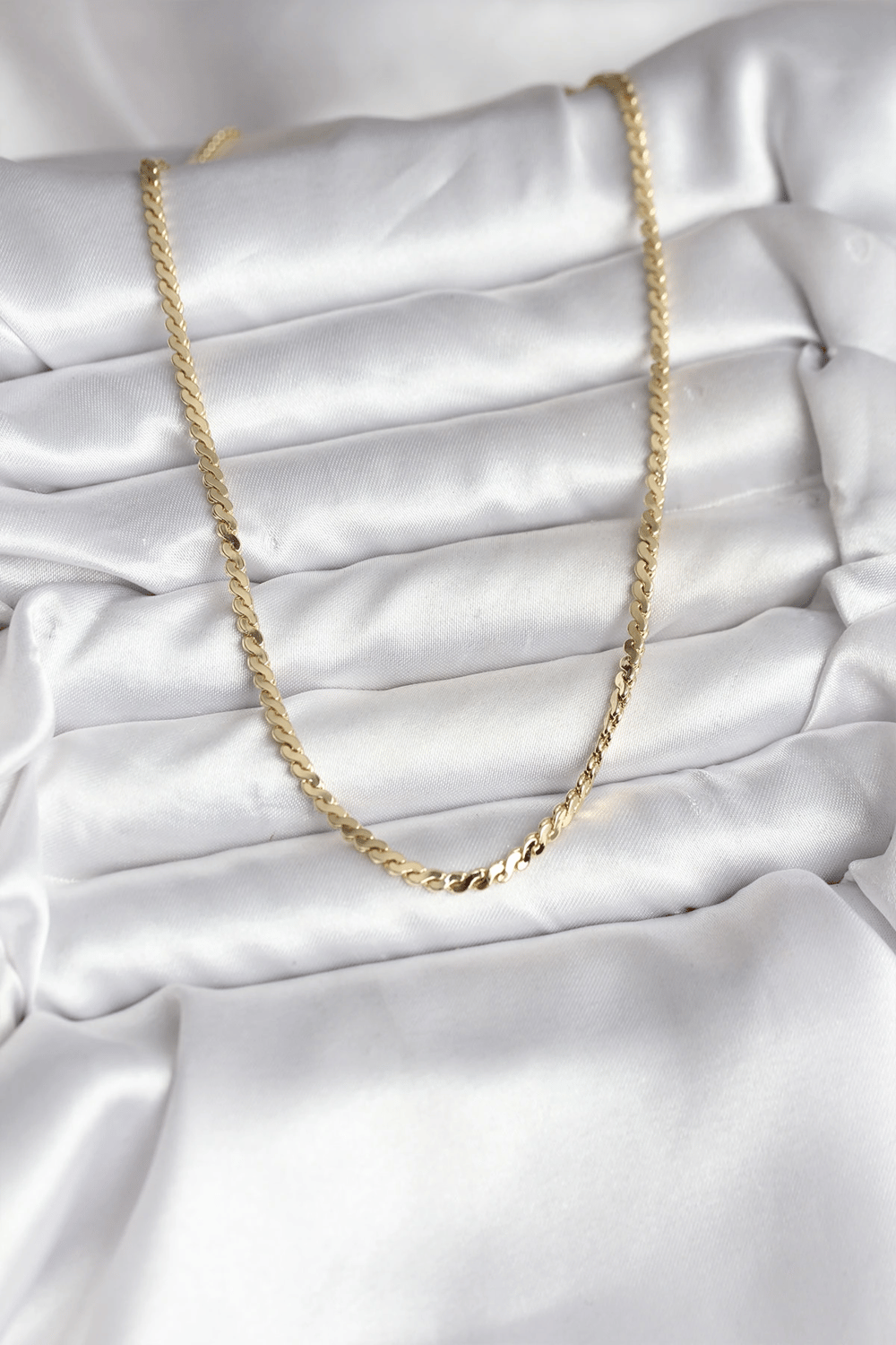 14K Gold Renk Kaplama Ezme Yılan Zincir Model CM Kadın Kolye