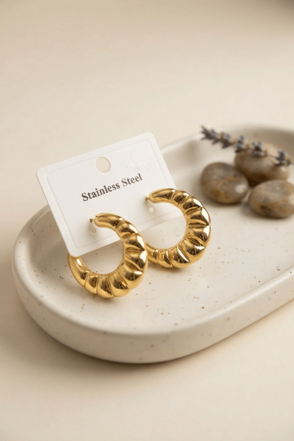 316L Çelik Gold Renk Retro Model Kalın Gövdeli Küpe