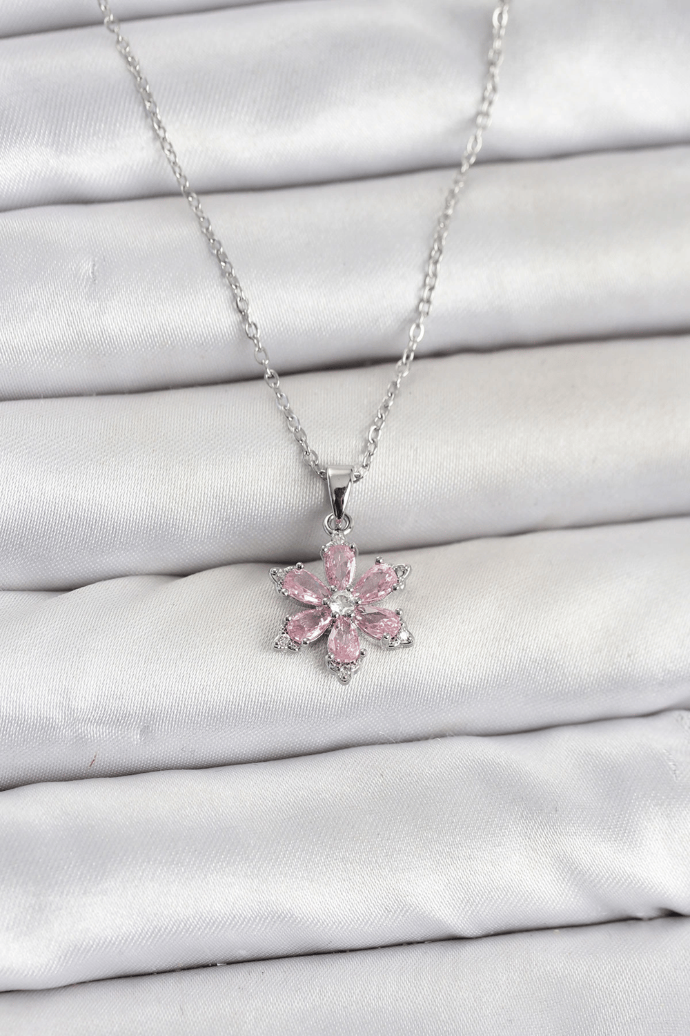 316L Çelik Zincir Gümüş Renk Pembe Zirkon Taşlı Lotus Model Kadın Kolye