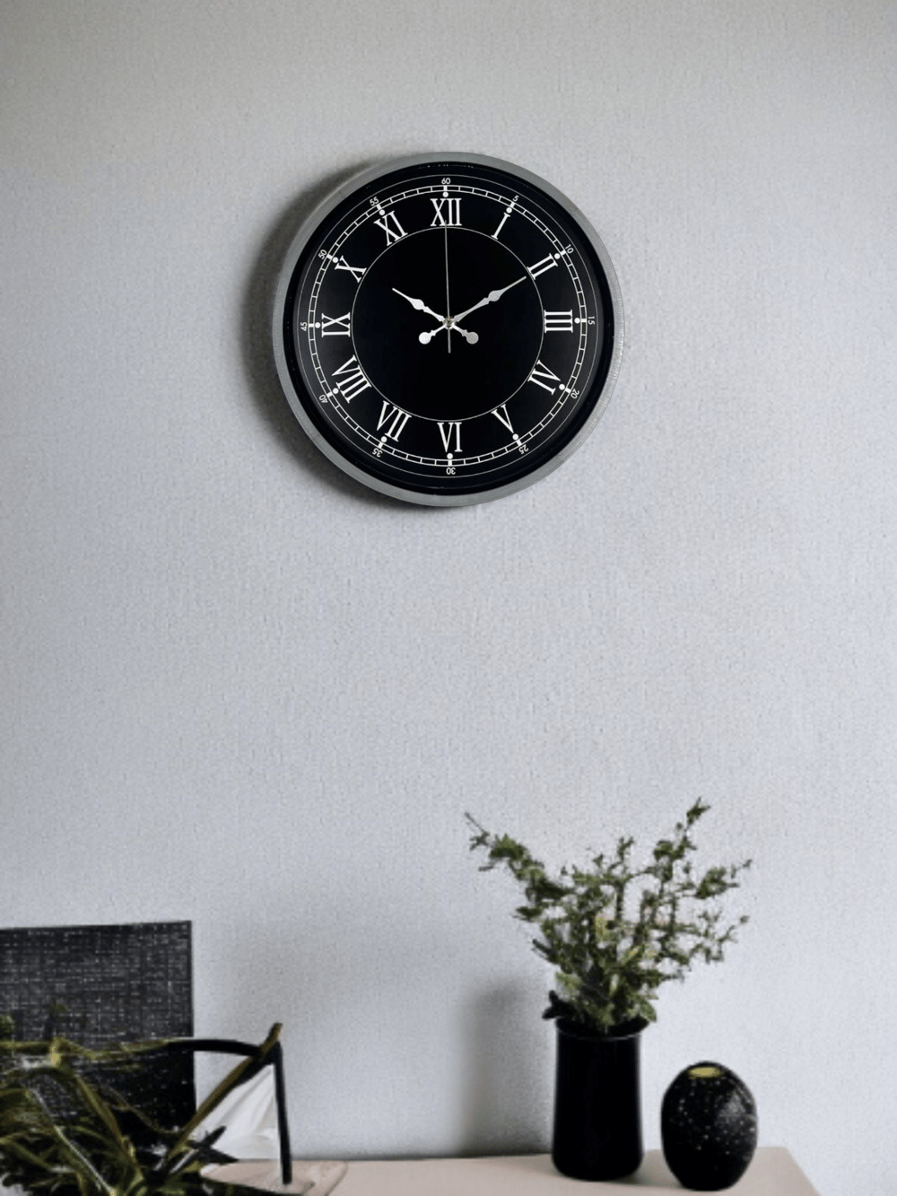 36 Cm Gri Roma Rakamlı Zarif Duvar Saati