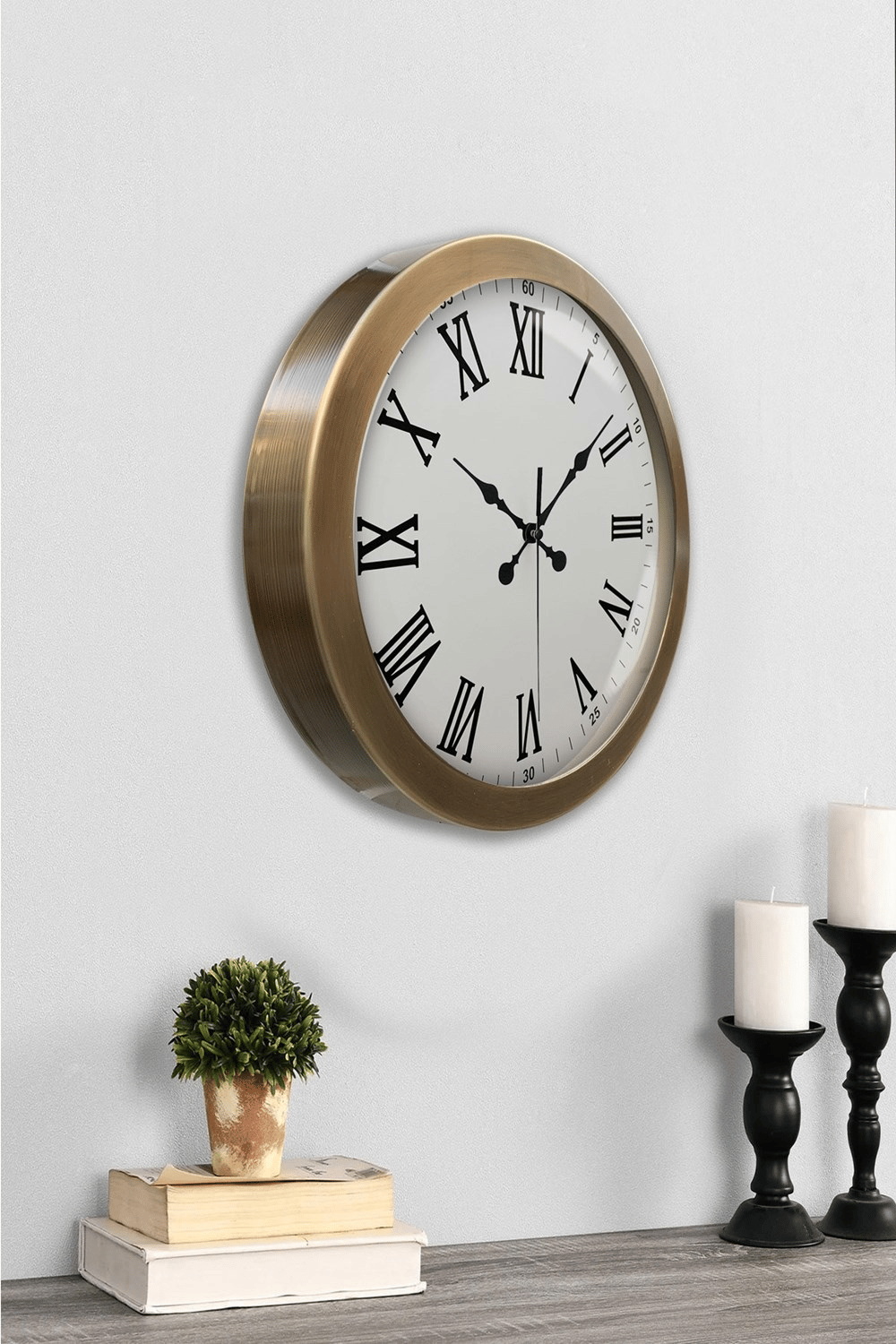 36 cm Eskitme Metal Roma Rakamlı Duvar Saati