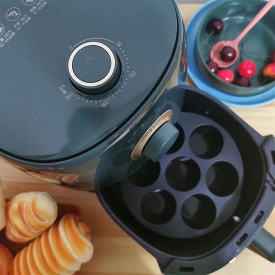 7 Gözlü Silikon Çok Amaçlı Airfryer Muffin Cupcake Kek ve Çörek Pişirme Kalıbı (3936)