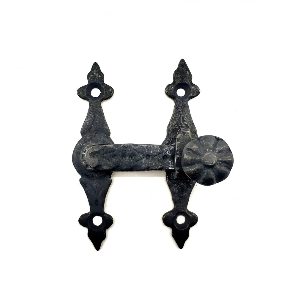 Antika Tarz Dekoratif Pirinç Kapı, Pencere Mandalı - 82x65 Mm, Oksit
