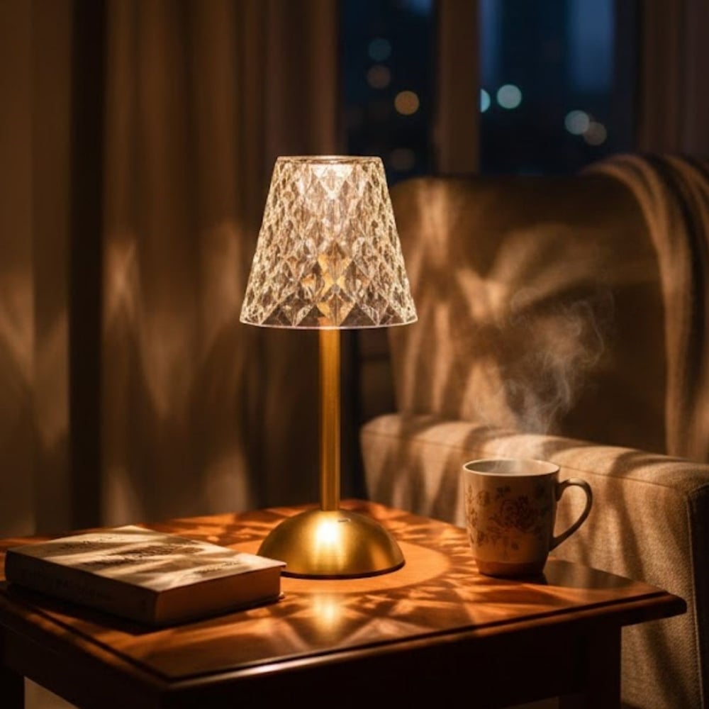 BUFFER® Uzun Klasik Şeffaf Baklava Model LED Masa Lambası – Dokunmatik, 3 Renk Işık Modlu, Şarjlı Dekoratif Gece Lambası
