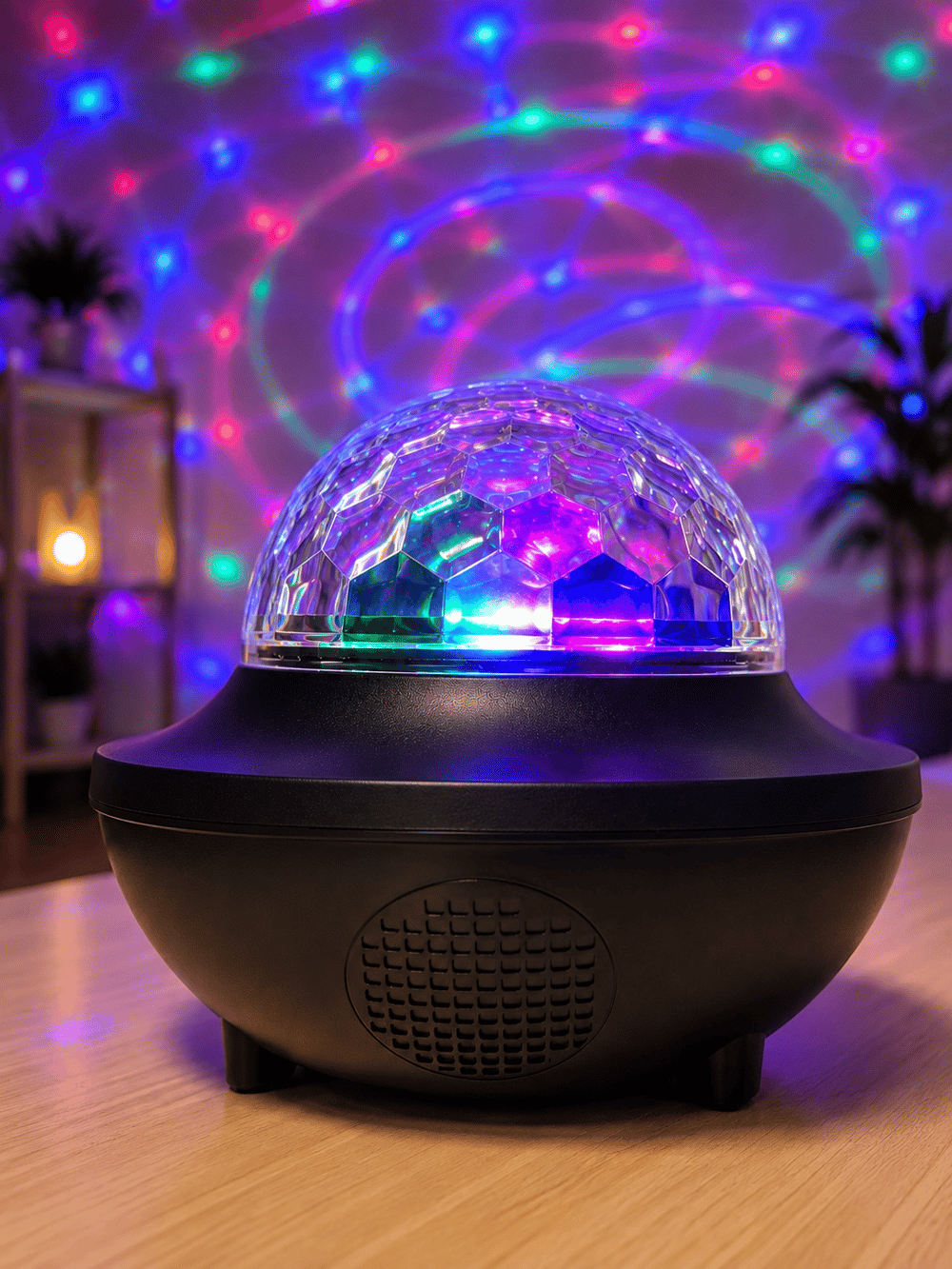 Bluetooth RGB Parti Işığı Hoparlörlü Disko Lambası MP3 USB ve Hafıza Kartı Destekli
