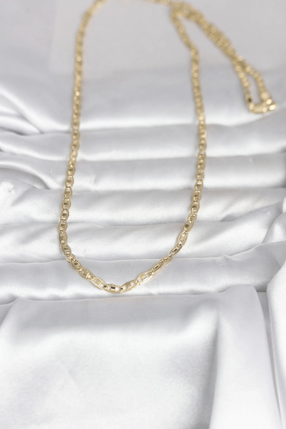 CM 14K Gold Renk Lazer Kesim Zincirli Model 60 cm Kadın Kolye