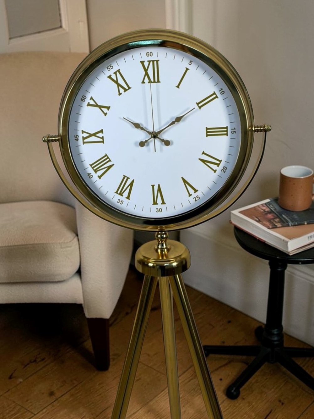 Elite Roma Rakamlı Gold Tripod Ayaklı Saat