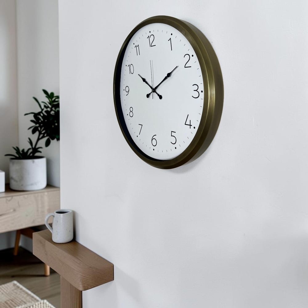 Eskitme Sade Dekoratif 52 x 52 Cm Duvar Saati