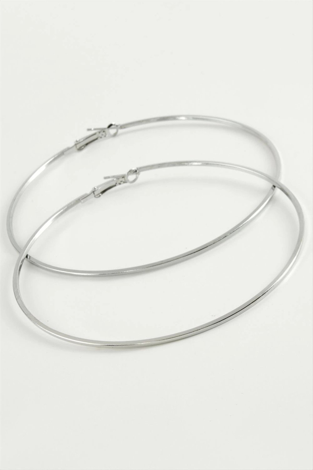 Ezme Çizgili Metal Halka Küpe 8-9-10 cm