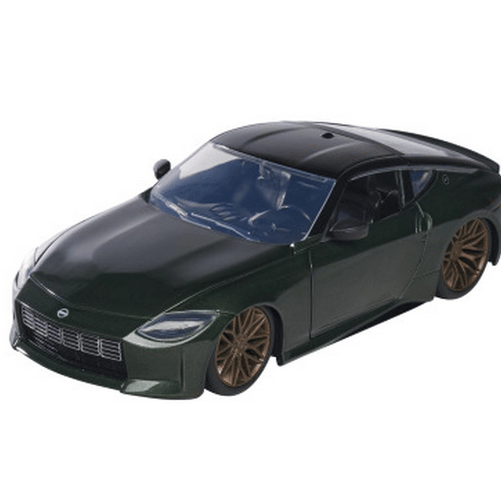 Hızlı  Öfkeli 2023 Nissan 1:24 (F10) Model Aracı