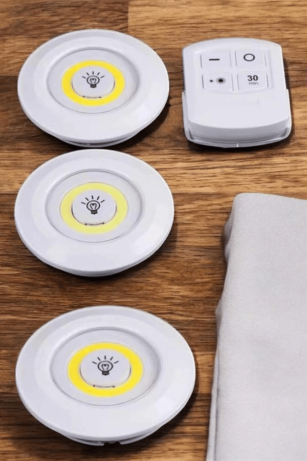 Led Lamba 3lü Uzaktan Kumandalı Yapışkanlı Beyaz Işık (Kopya)