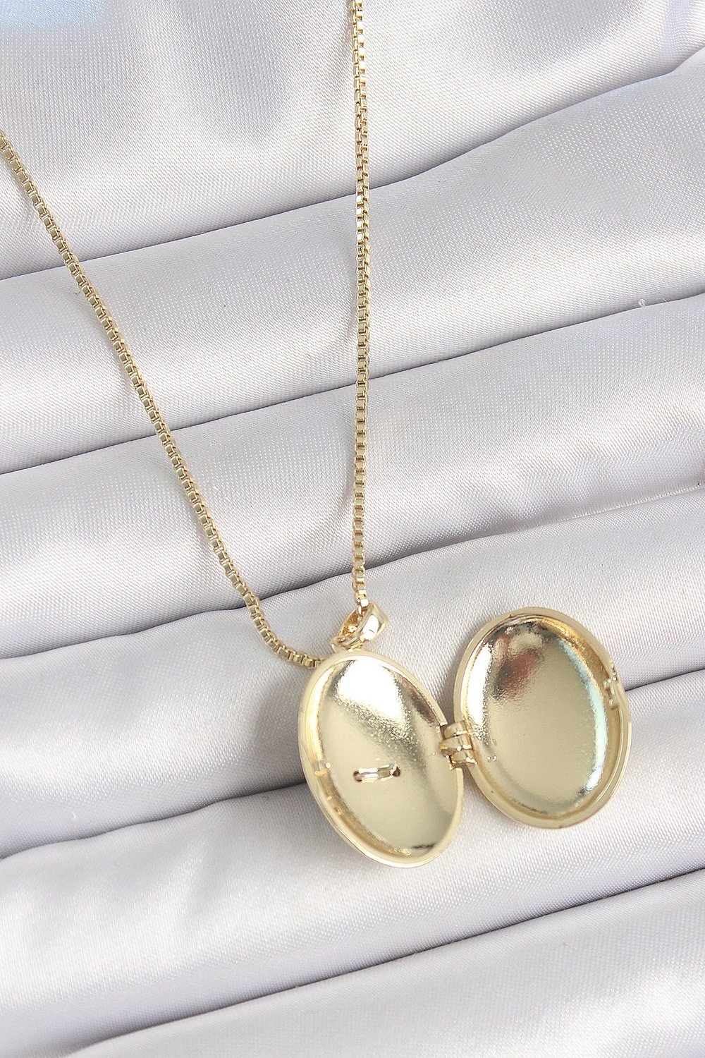 Mey İthalat® 316L Çelik Gold Renk Zincir Zirkon Taşlı Anka Kuşu İşlemeli Açılır Model Kadın Kolye