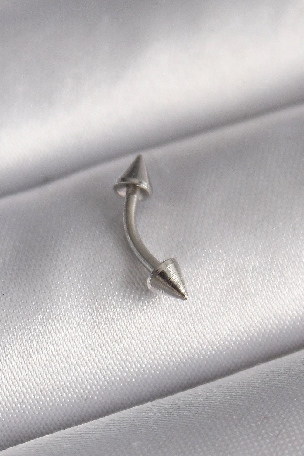 Mey İthalat® 316L Çelik Gümüş Renk Çivi Model Piercing