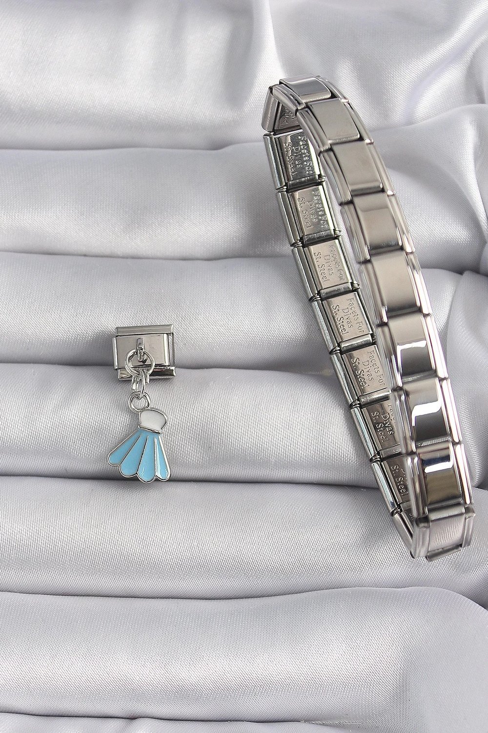 Mey İthalat® 316L Çelik Gümüş Renk Mavi Renk Sallantı Elbise Model Nomination Charm