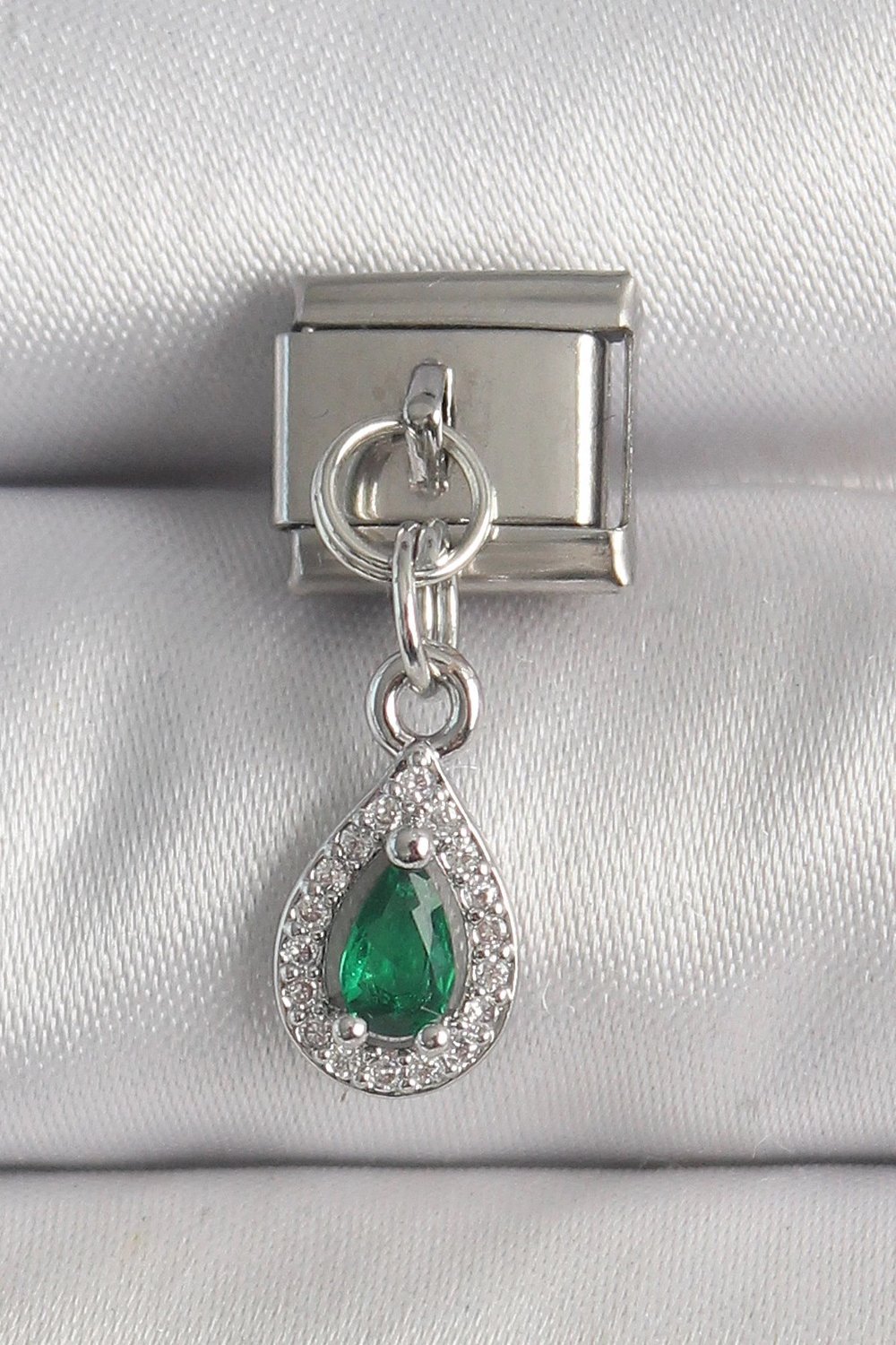 Mey İthalat® 316L Çelik Gümüş Renk Sallantı Yeşil Zirkon Taşlı Damla Model Nomination Charm