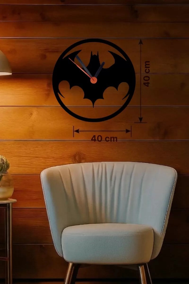 Mey İthalat® Batman Yarasa Logolu Ahşap Duvar Saati - 40x40 cm Dekoratif DC Temalı