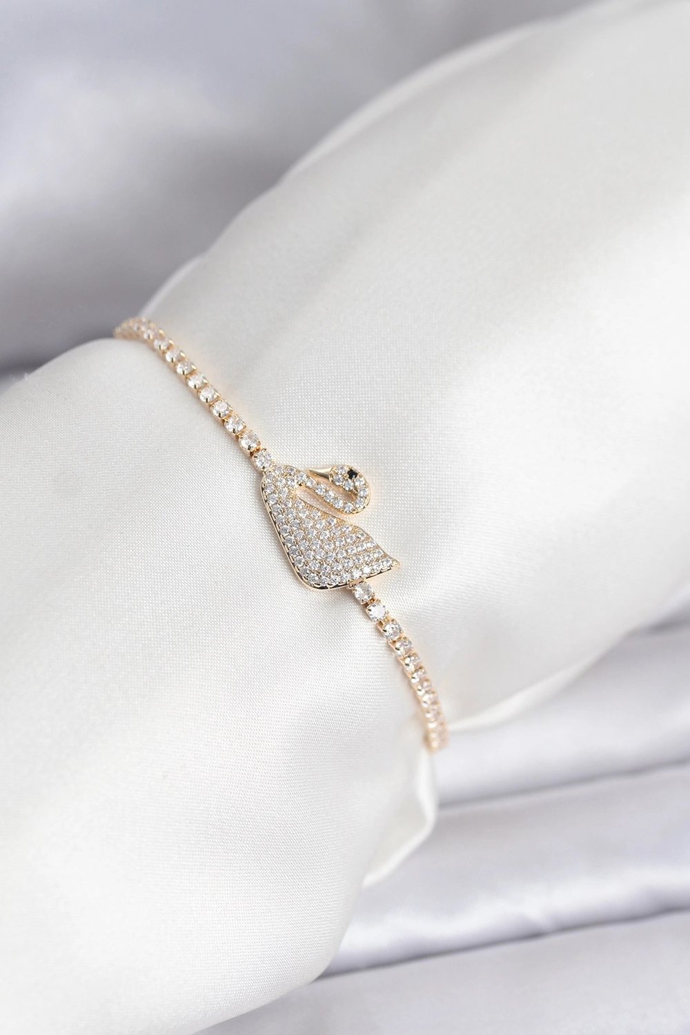Mey İthalat® Kuğu Model Zirkon Taşlı Gold Renk Asansörlü Su Yolu Bileklik