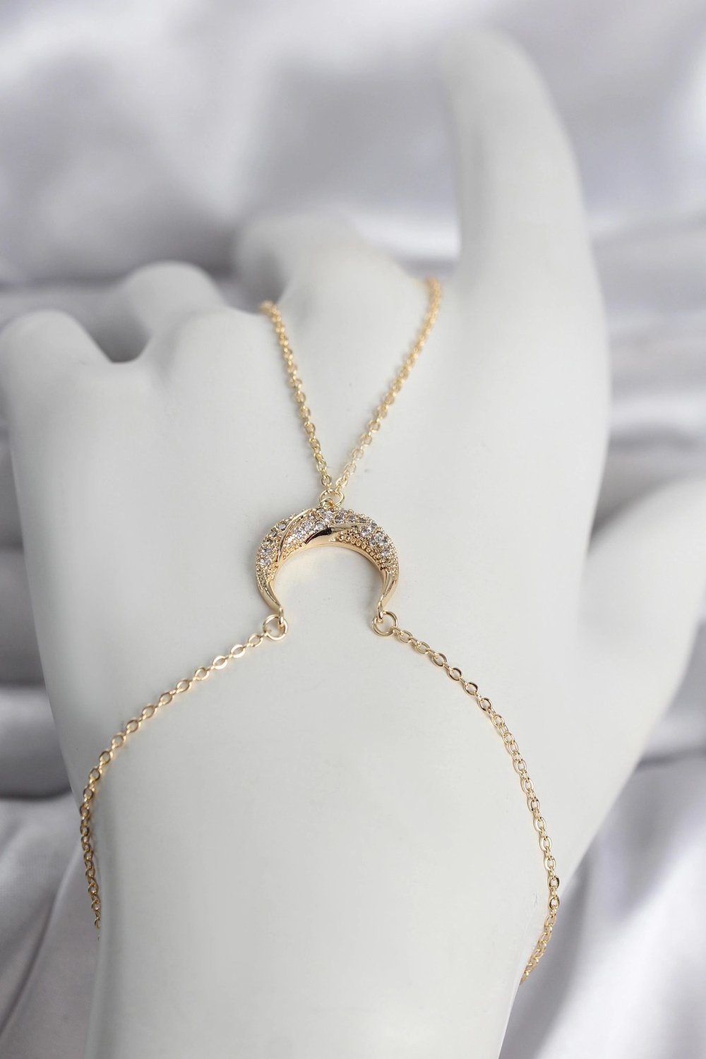 Mey İthalat® Pirinç Gold Renk Hilal Model Zirkon Taşlı Kadın Şahmeran