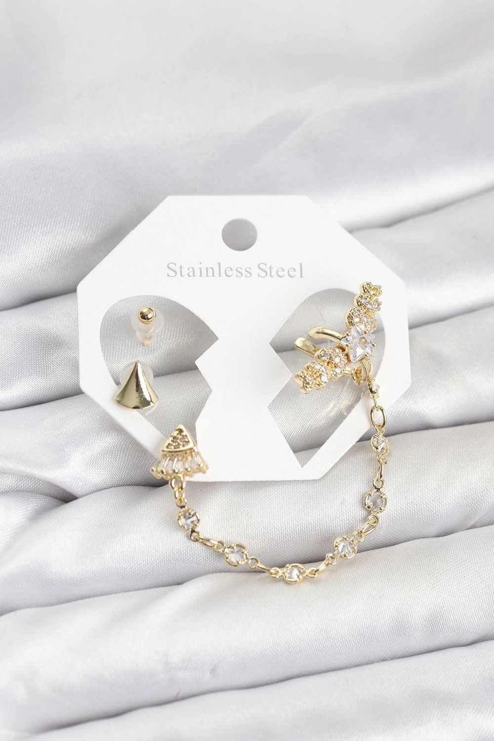 Mey İthalat® Pirinç Gold Renk Yıldızlı Model Zincir Bağlantılı Ear Cuff Küpe Seti