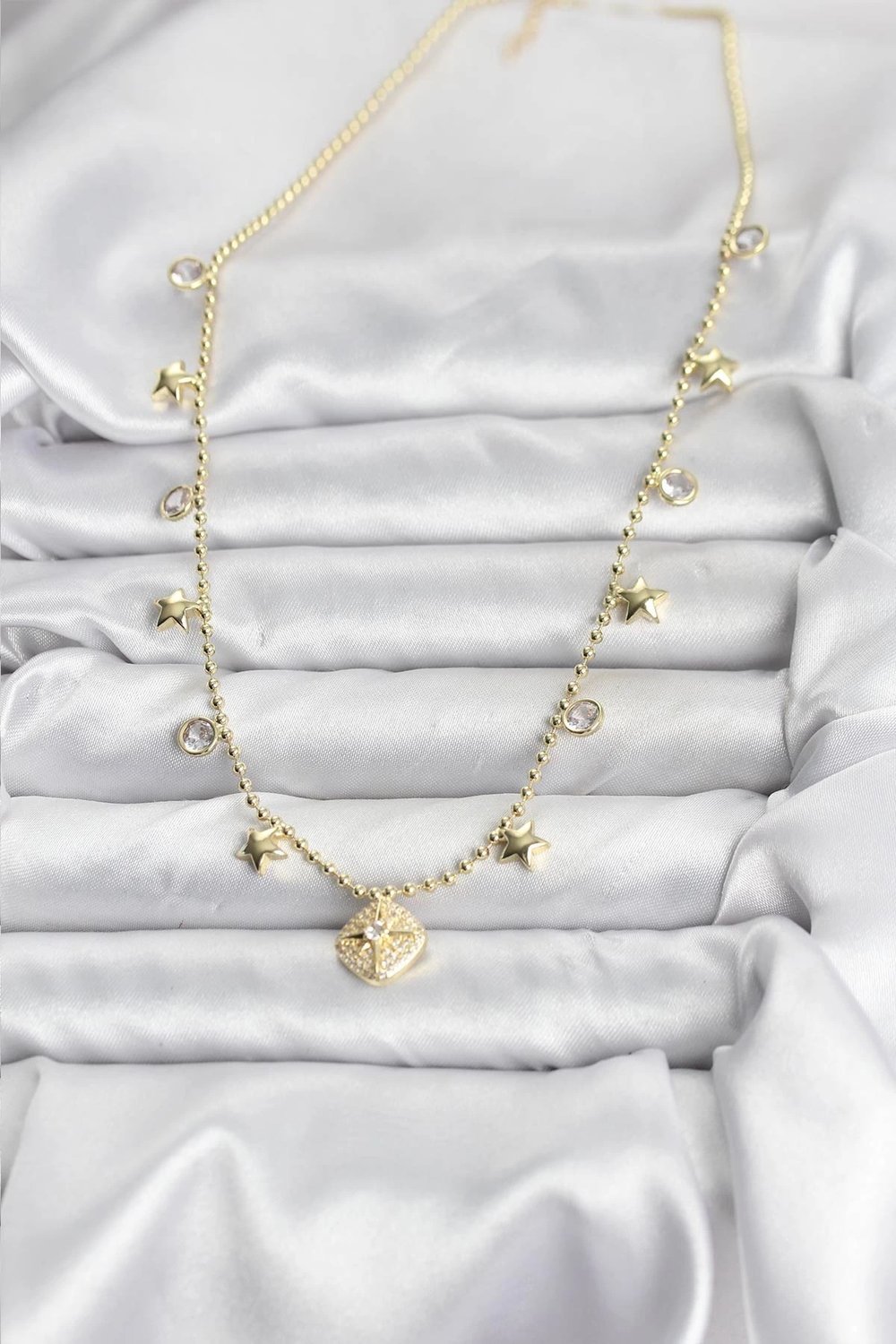 Mey İthalat® Pirinç Gold Renk Zirkon Taşlı Kutup Yıldızı Model Kadın Kolye