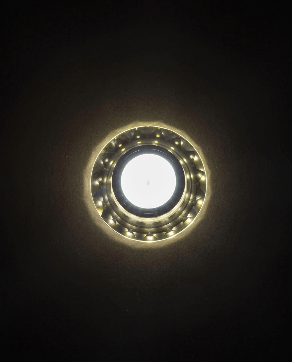 NOAS YL65 1677 Hektor Led Çerçeveli 4000K Kristal Cam Spot Kasa - Priz ve Anahtar İçin Uyumlu Çerçeve