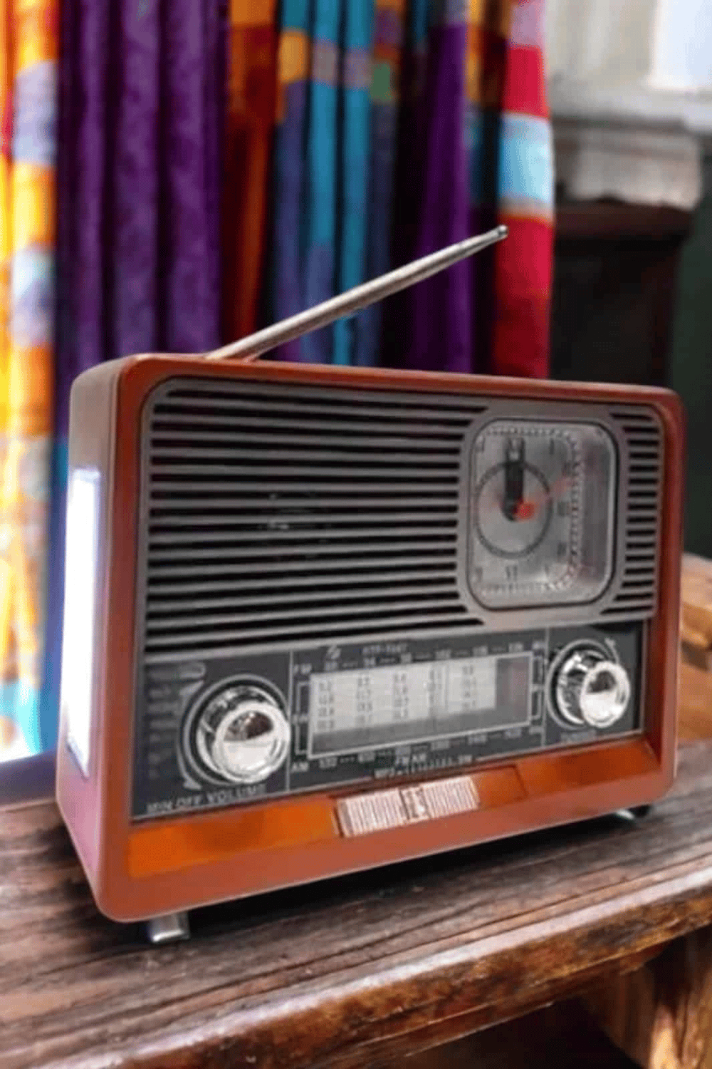 Nostaljik Radyo USB,AUX Ve SD Kart Girişli Bluetooth Bağlantılı