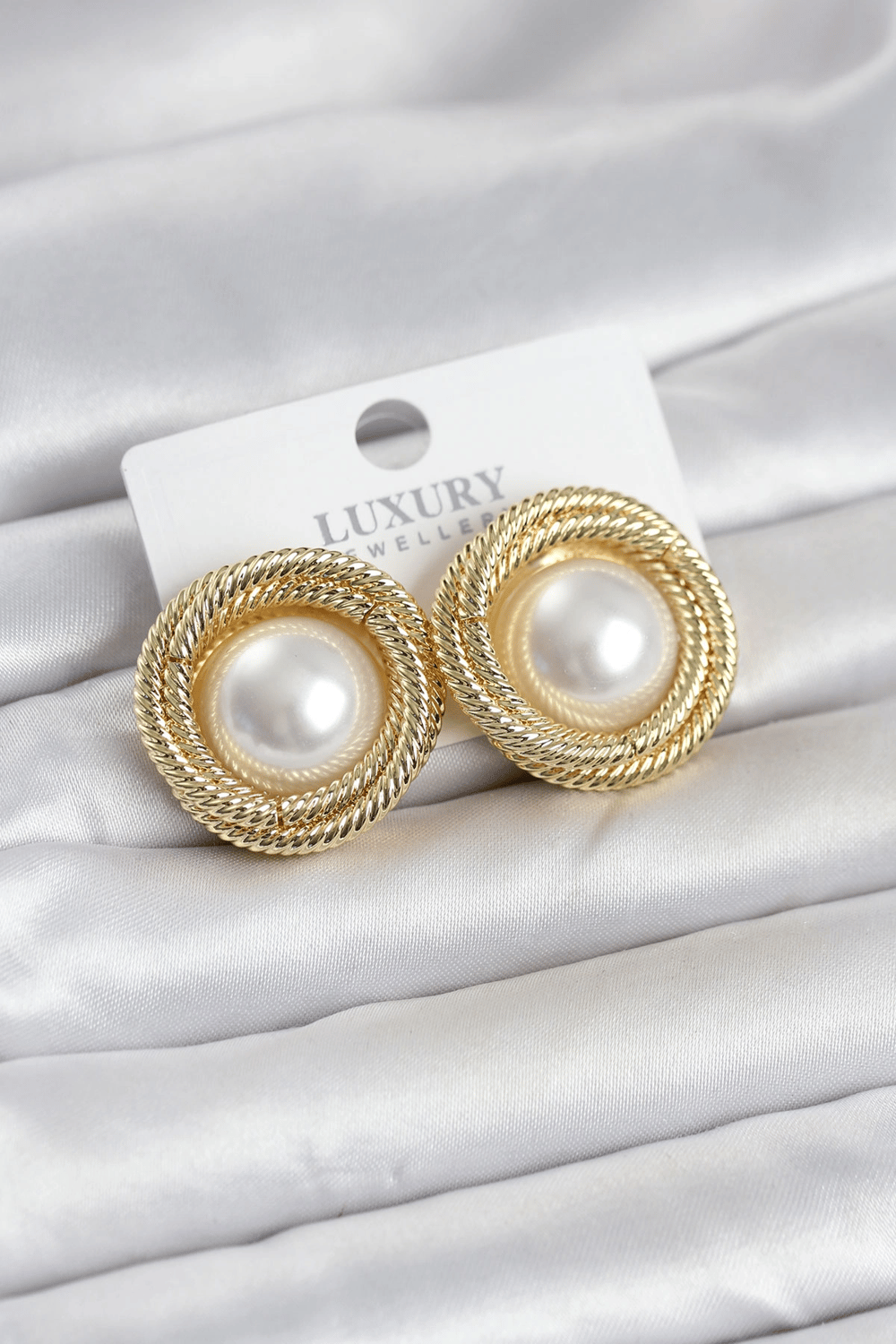 Pirinç Gold Renk Sarmal Model İncili Kadın Küpe