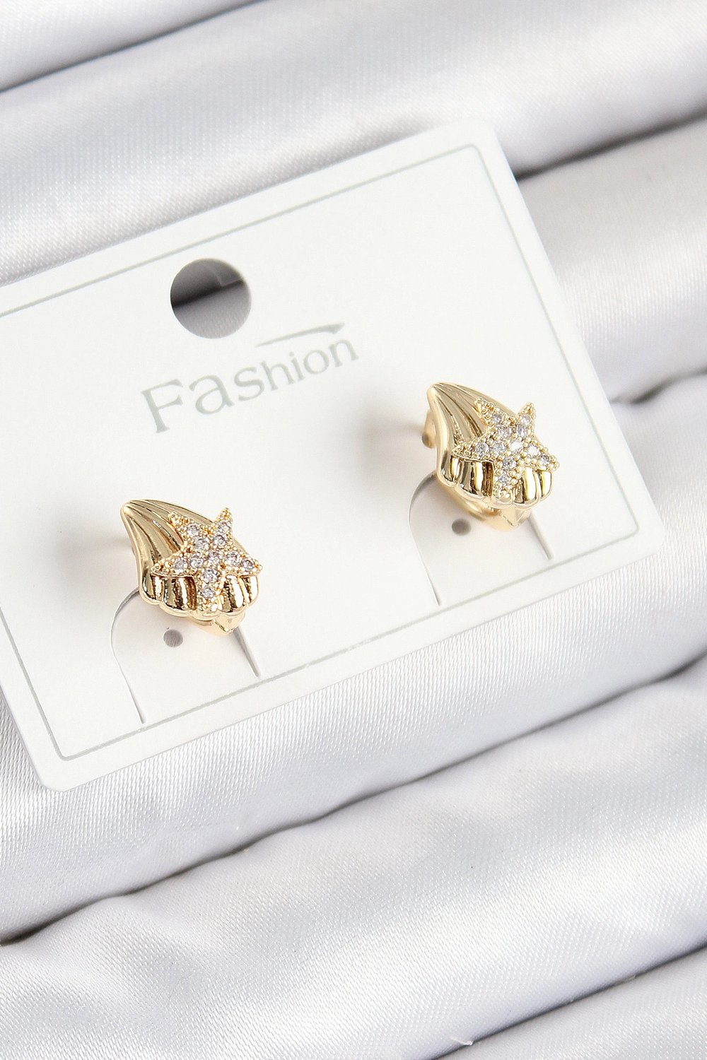 Pirinç Zirkon Taşlı Yıldız Model Gold Renk Çocuk Küpe