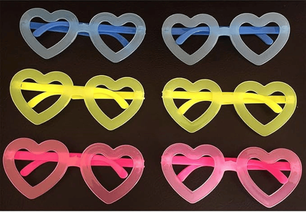 Retro Neon Fosforlu Kalp Gözlük 12 Adet – 80’ler 90’lar Parti Stili