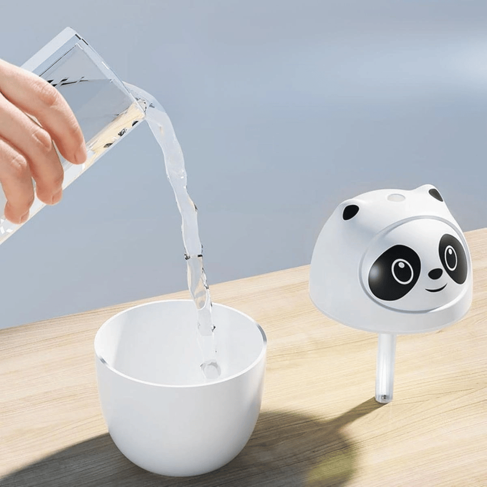 Sevimli Panda Figürlü Hava Nemlendirici – Ultrasonik Soğuk Buhar Makinesi, Led Işıklı Masaüstü Oda Nemlendirici Bx40
