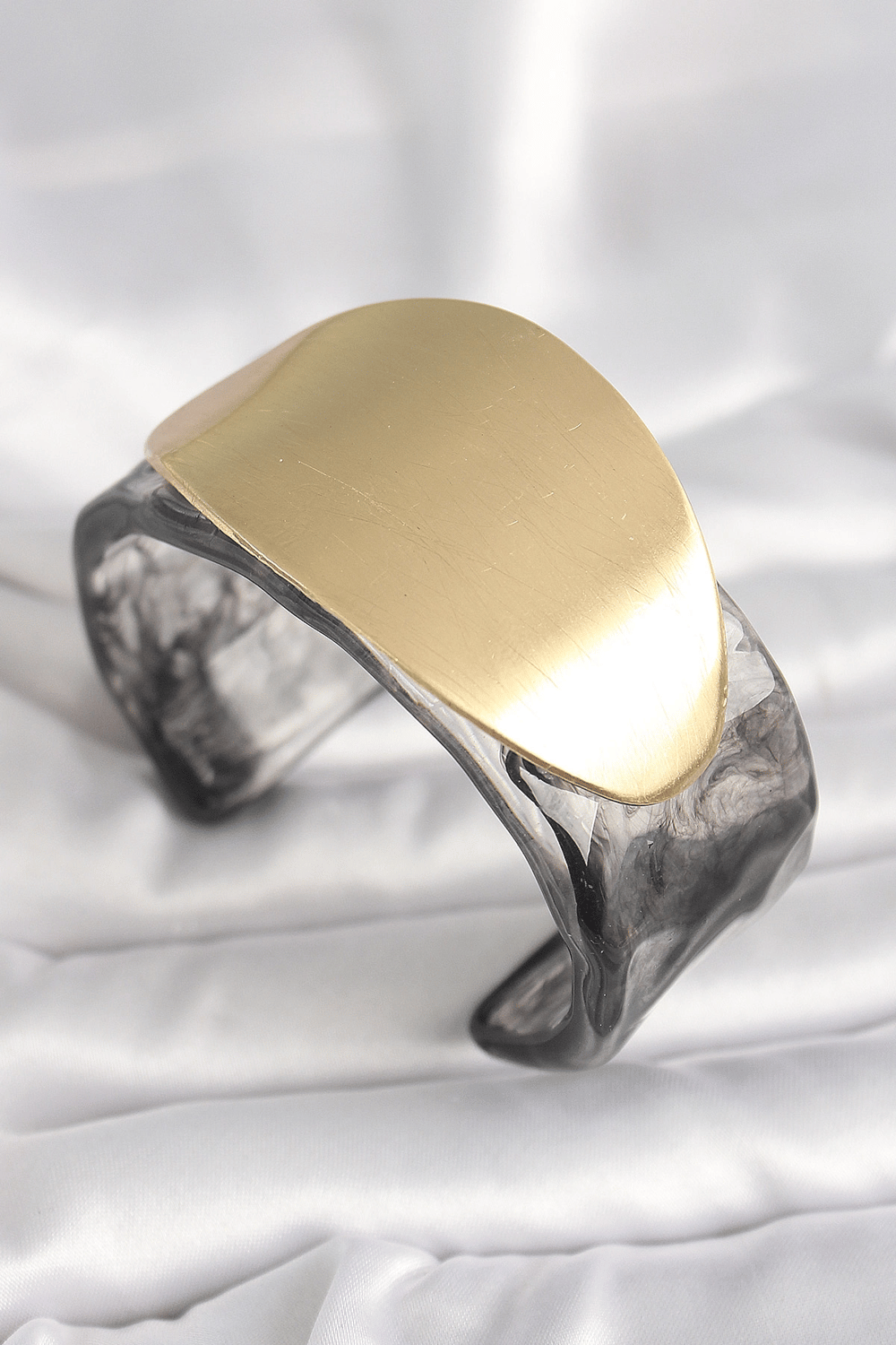 Siyah Mermer Desen Akrilik Plastik Gold Oval Plaka Model Vintage Kadın Bilezik