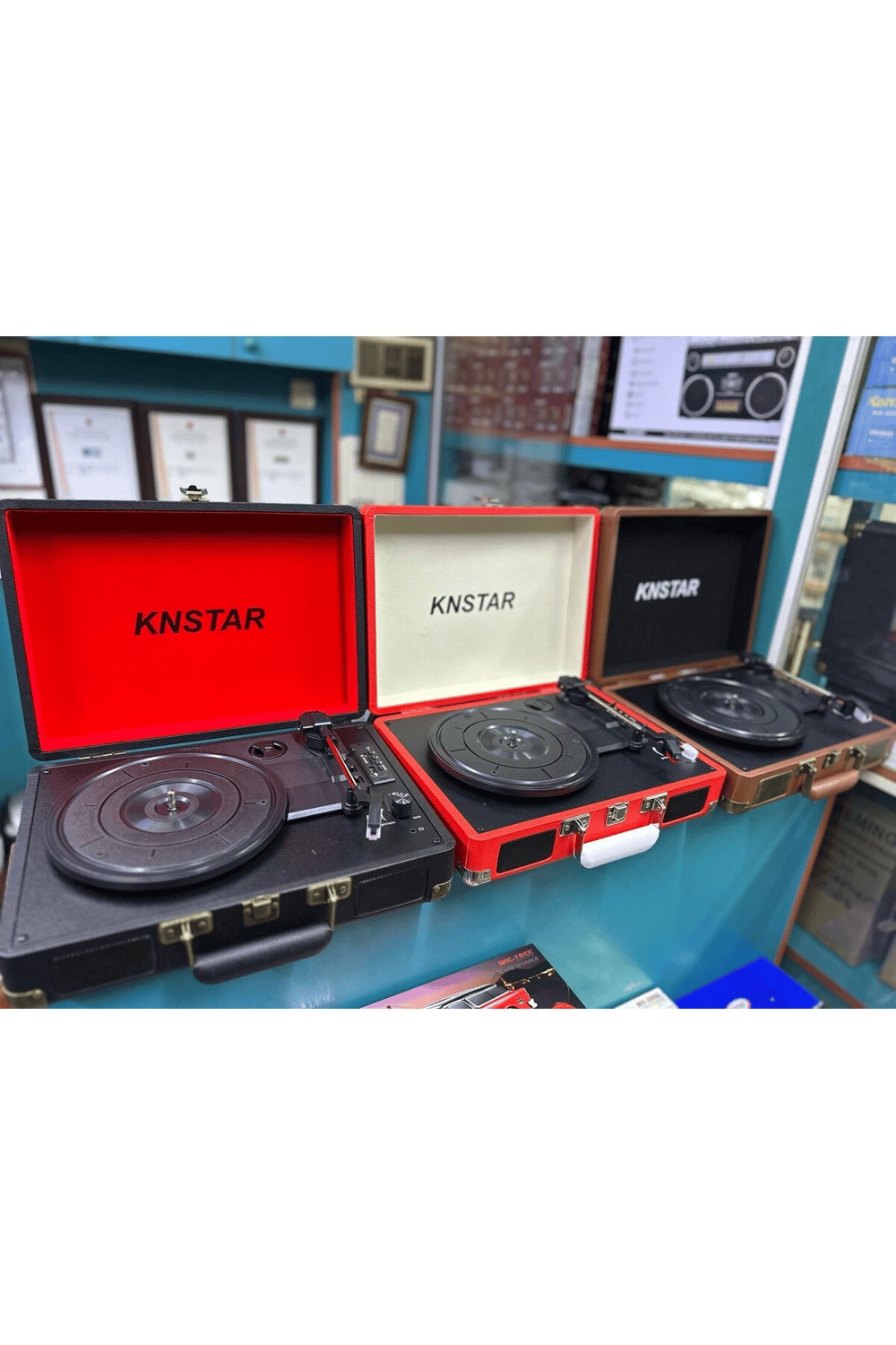 Siyah taşınabilir çantalı retro bluetooth hoparlörlü pikap radyo usb mp3 plak çalar