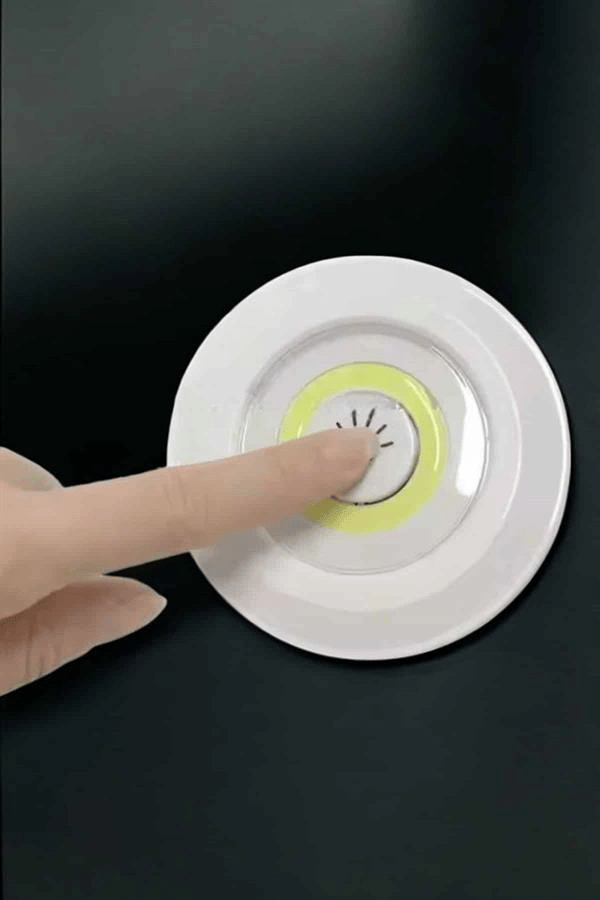 Spot Lamba Led Işık 3lü Uzaktan Kumandalı Pilli Yapışkanlı Kablosuz Yeni Nesil
