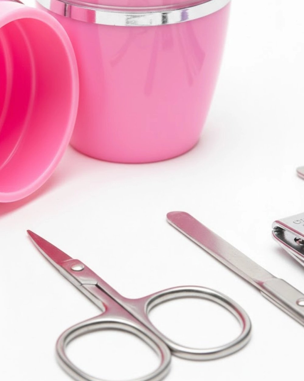 Tırnak Bakım Manikür Pedikür Seti 4 Parça Pembe Pratik Günlük Kullanım