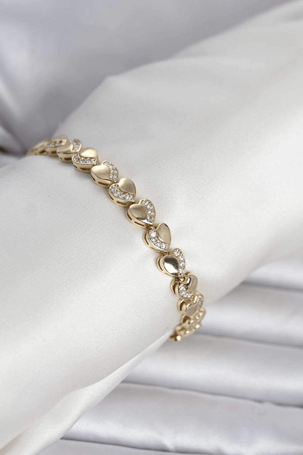 Xuping Kalp Model Gold Renk Kadın Bileklik