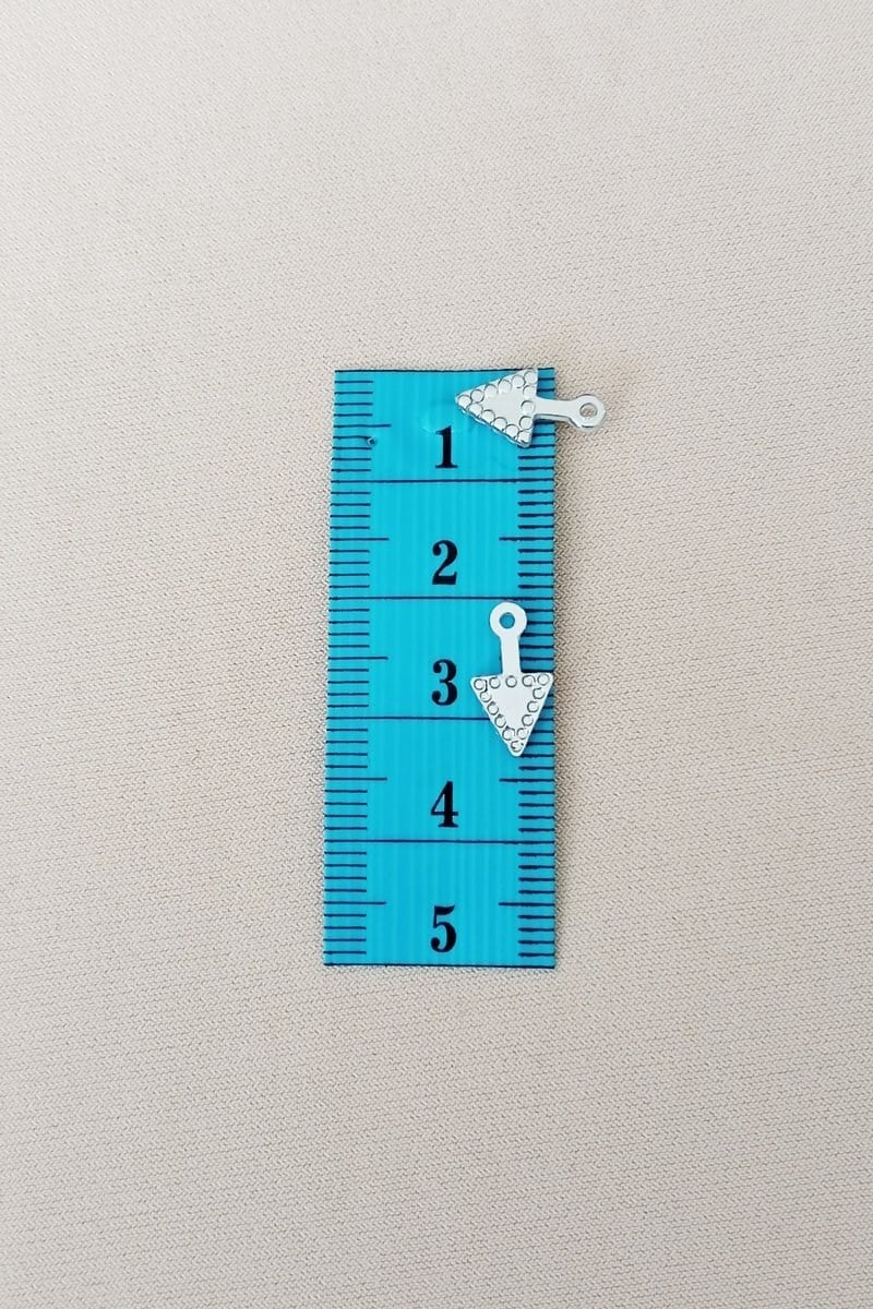 Oya Abiye Bileklik Kolye Pleksi Metalik Plastik Pul Gümüş Renk 8 gram 95 adet - BNC505