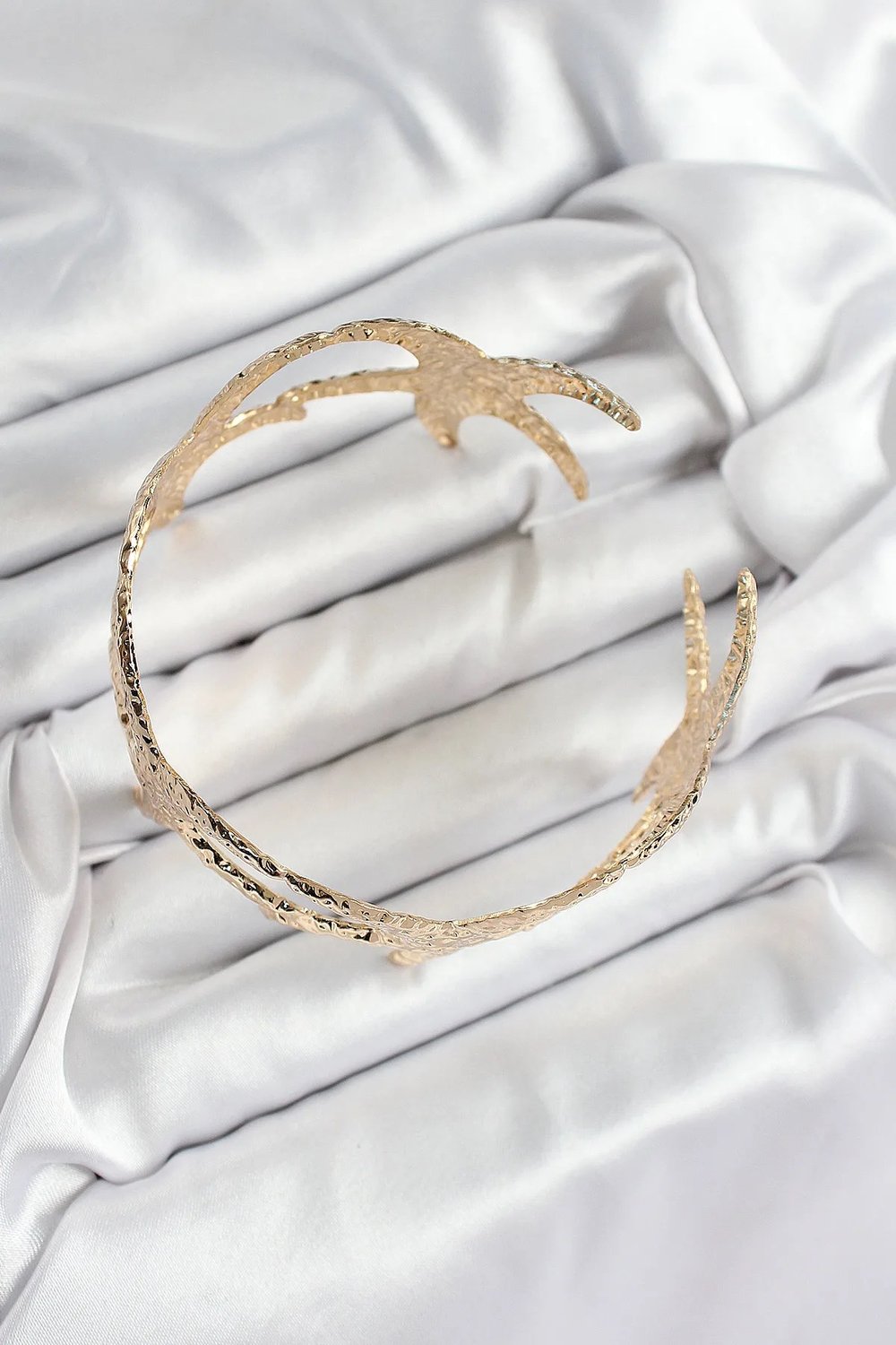 Pirinç Sıralı Deniz Yıldızı Model Gold Renk Kadın Pazu Bileklik