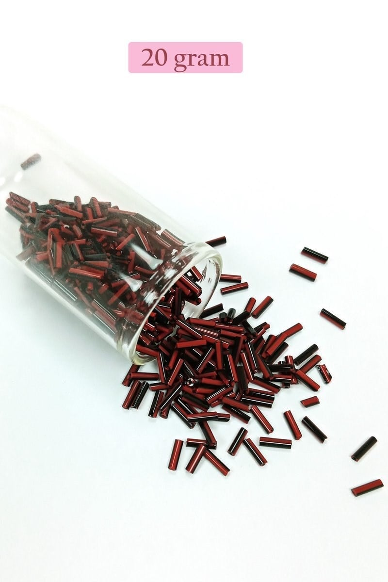 Uzun Boru Kesme Boncuk Çap 2mm Uzunluk 10 mm - 20 Gram - Kırmızı Siyah - BNC252